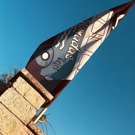Nomadas Hotel 2*