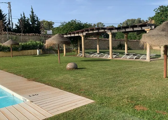 Nómadas Hotel 2*