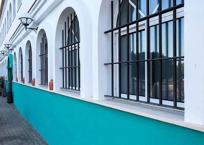 Nómadas Hotel 2*