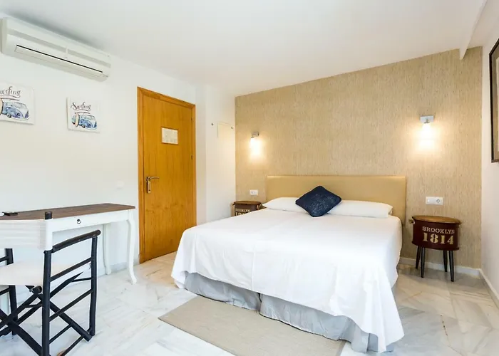 Nómadas Hotel 2*