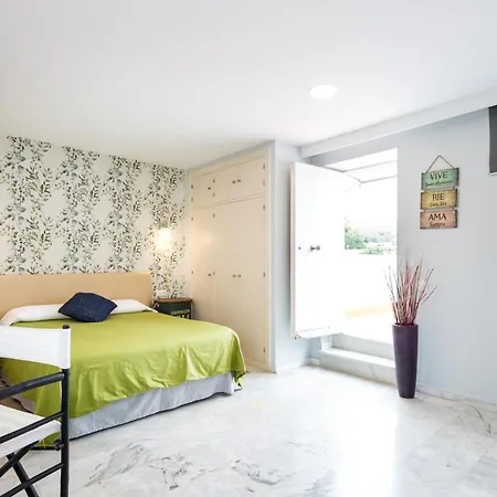 Hotell Nomadas Vejer de la Frontera